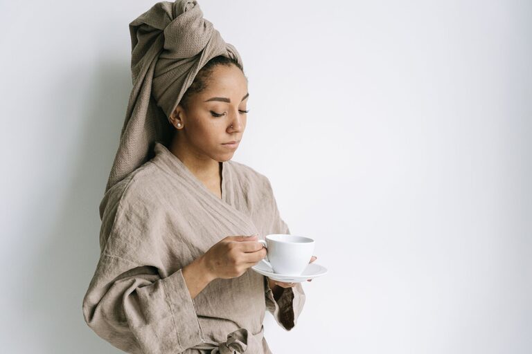 Simple Ways to Make Mornings More Mindful and Calm
